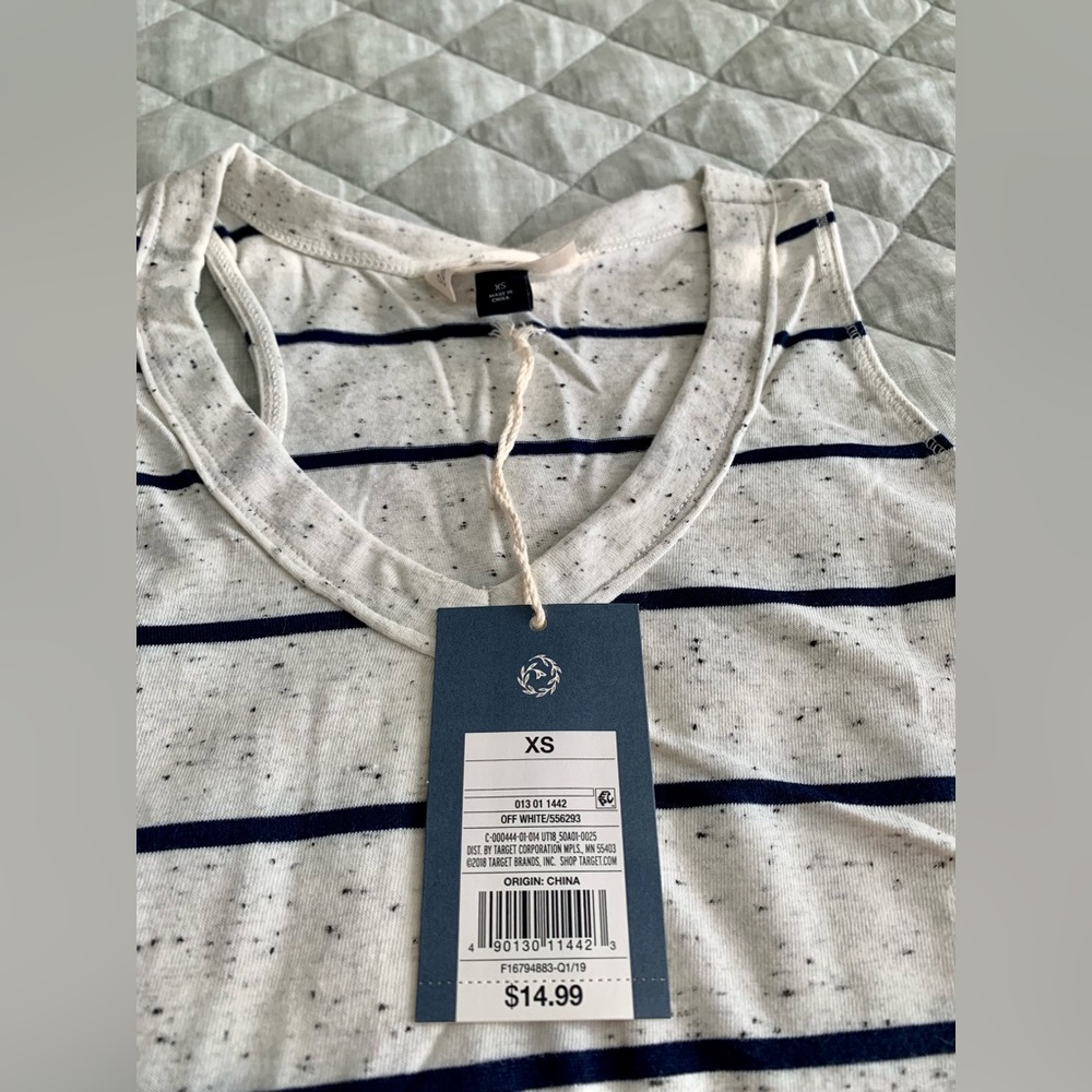 NWT- Universal Thread Striped Tank - Picture 4 of 7